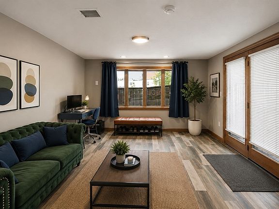 3rd image of 2 Sagamore St