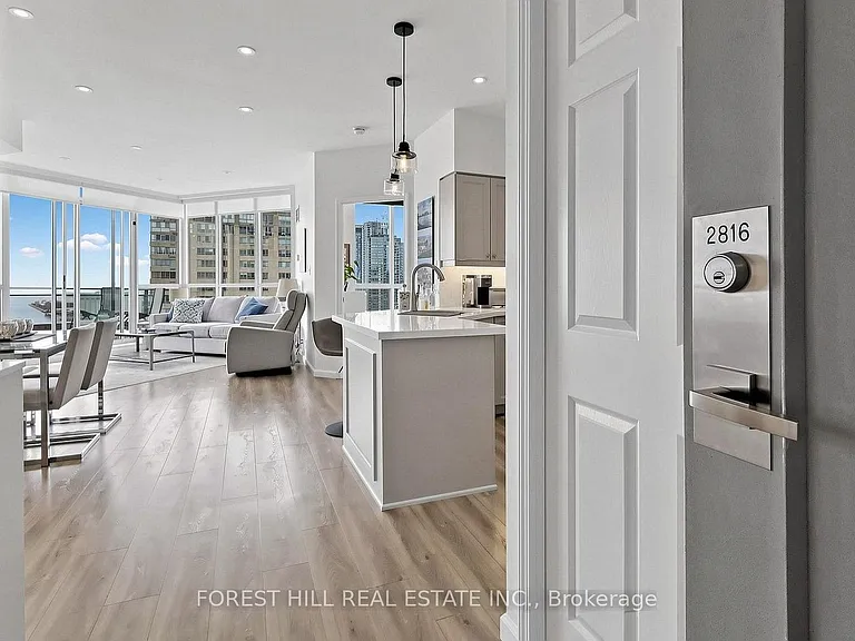 230 Queens Quay W #2816 — Photo 5