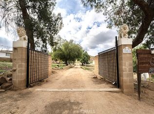 25010 Stovepipe Canyon Rd, Lake Elsinore, CA 92532