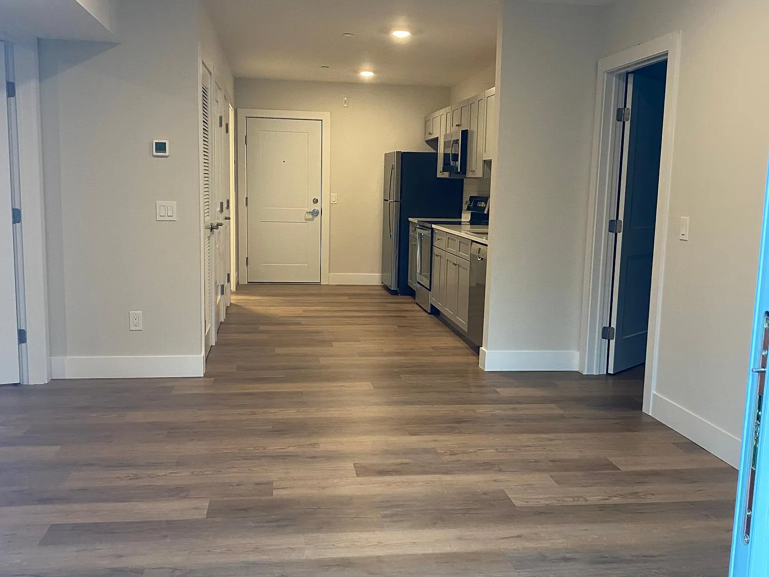 200 Danbury Rd — Photo 4