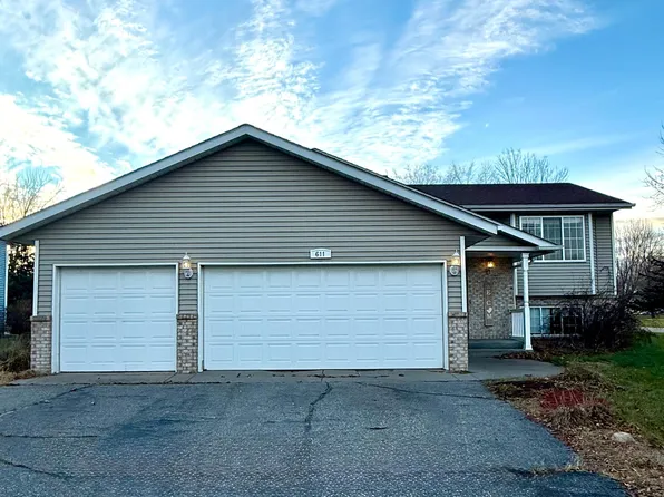 611 3rd Ave NE, Saint Joseph, MN 56374