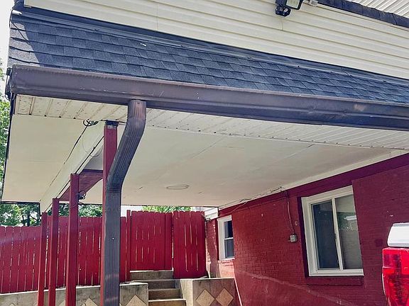4th image of 1613 Frances Dr