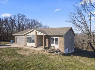 190 Live Oak Ln, Reeds Spring, MO 65737