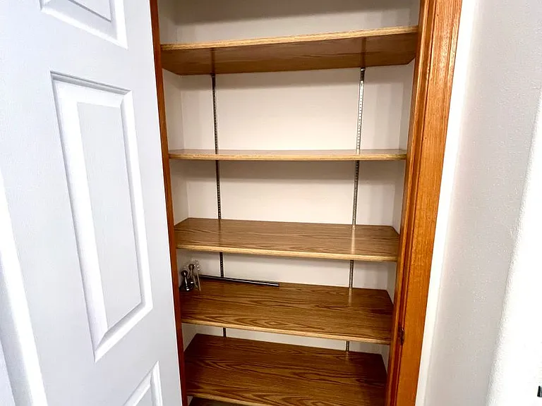 517 Burnham Pl — Photo 19