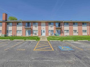 673 E Fullerton Ave #105, Glendale Heights, IL 60139