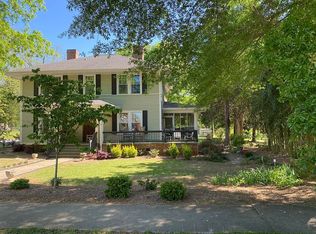 8 Bonner St, Due West, SC 29639