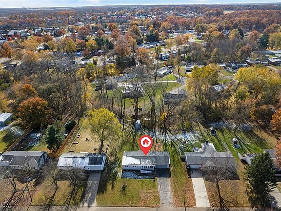 3rd image of 1111 Columbus Cir N