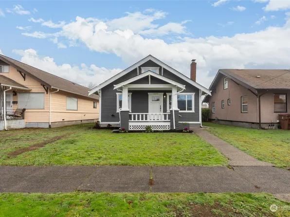 6243 S Warner Street, Tacoma, WA 98409