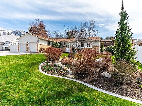 2nd image of 2744 E Willow Hills Dr