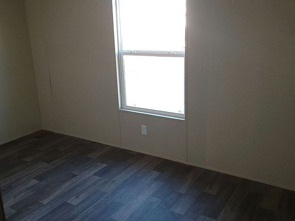 4th image of 500 Talbot Ave #B-077
