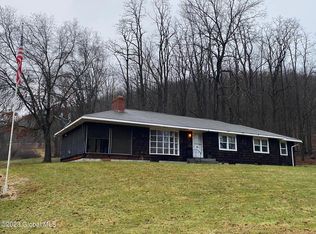 147 Sutherland Rd, Shushan, NY 12873