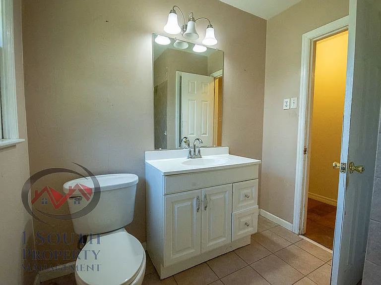 5520 Vienna Ave — Photo 14