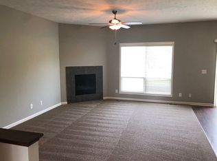 14602 Ames Ave, Omaha, NE 68116