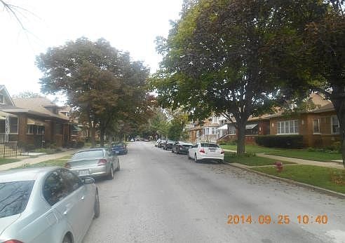 2nd image of 8228 S Kenwood Ave