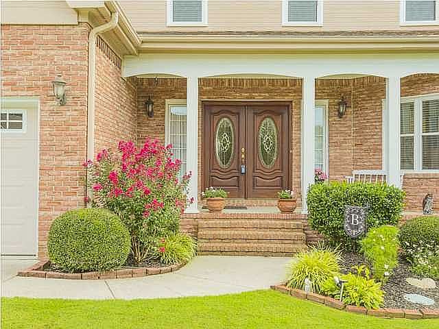1st image of 120 Meadowstone Cir