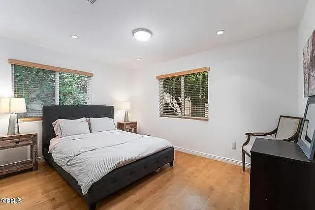 748 N La Jolla Ave — Photo 12