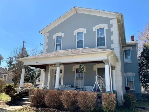 208 Sycamore St, Greenville, OH 45331