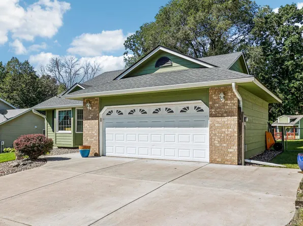 13180 Jay St NW, Coon Rapids, MN 55448