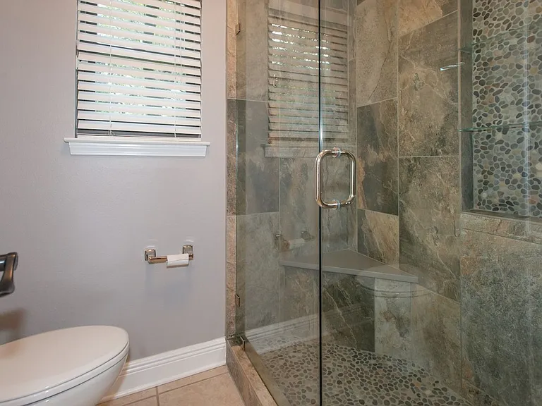 4607 Bridlewood Dr — Photo 19