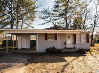927 Carridale St SW, Decatur, AL 35601