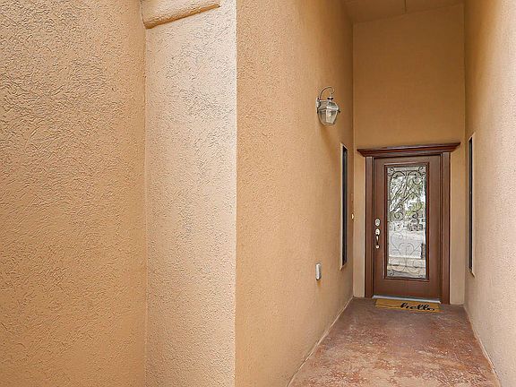 4th image of 3841 Tierra Campa Dr