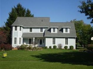 384 Great Oaks Trl, Wadsworth, OH 44281