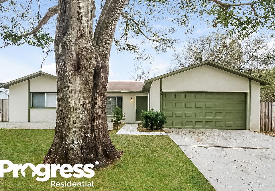 1st image of 303 Silverhill Dr