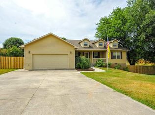 2116 Aaron Ct, Sevierville, TN 37876