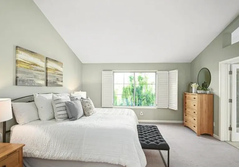 208 Promenade Ln — Photo 16