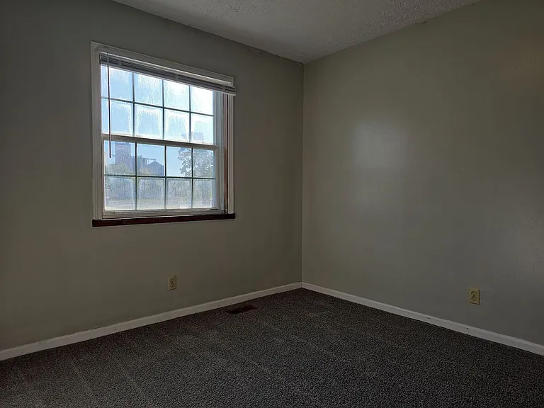 Lynnwood Apartments — Photo 66