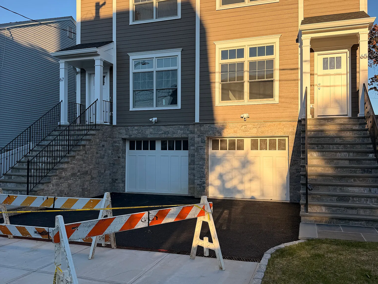 Batavia Pl, Harrison — Photo 1