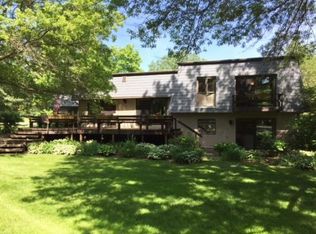 22 Sky Acres Dr, Ithaca, NY 14850