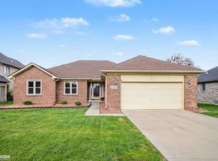 51434 Blue Spruce Dr, Macomb, MI 48042