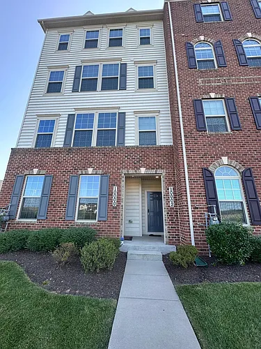 10002 Beerse St Photo 1