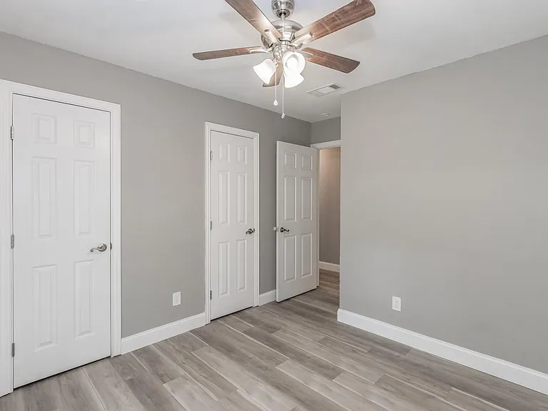 2013 Memphis Dr — Photo 14