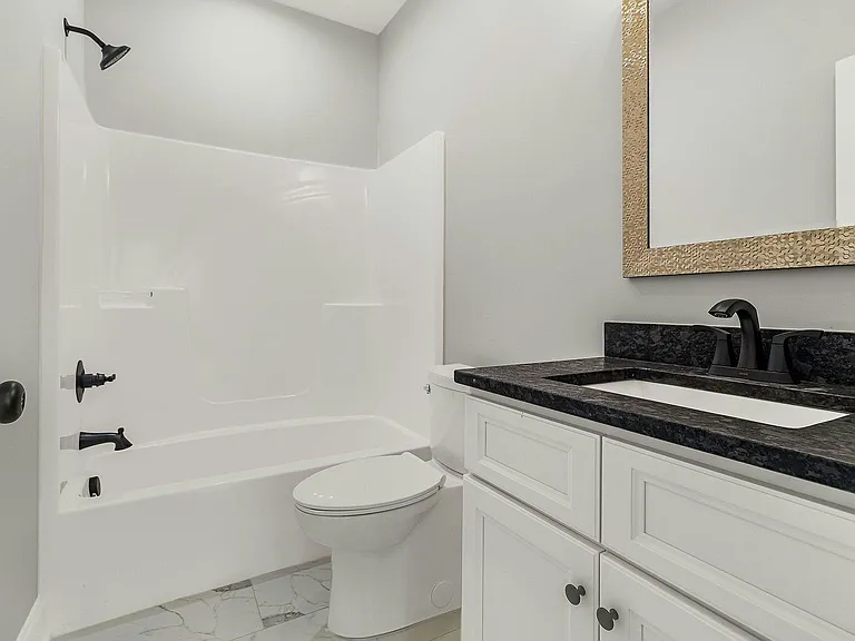 303 Lee Ln — Photo 13