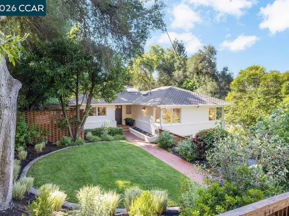 32 Las Vegas Rd, Orinda, CA 94563