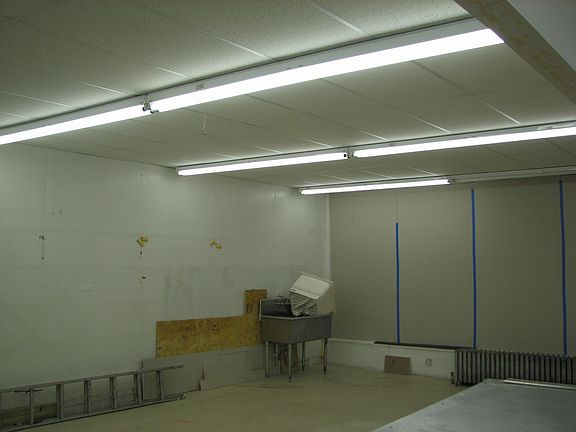 2nd image of 5544 S Hoyne Ave