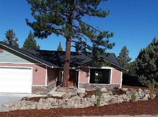 16711 Friar Pl, Weed, CA 96094