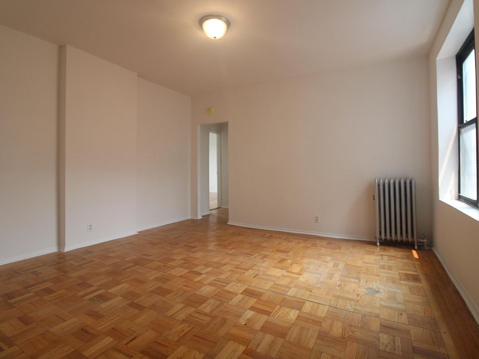 1st image of 2390 Davidson Ave APT 4D