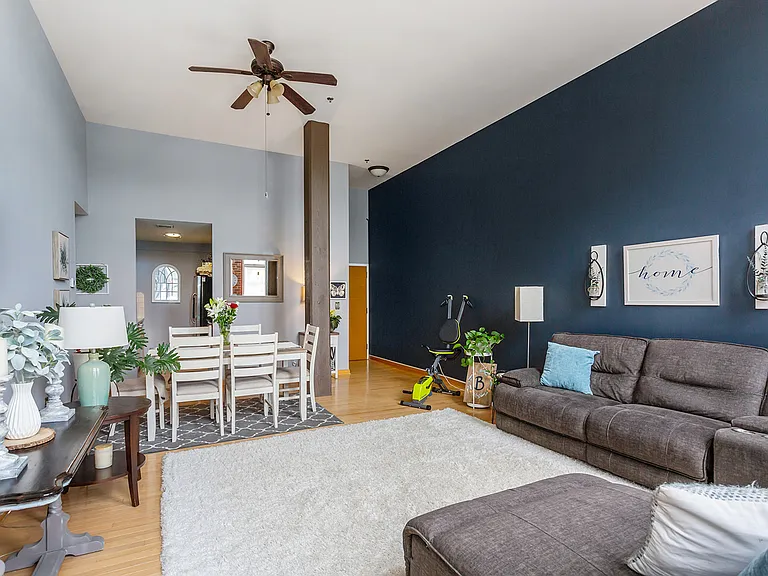 262 Main St #203 — Photo 3
