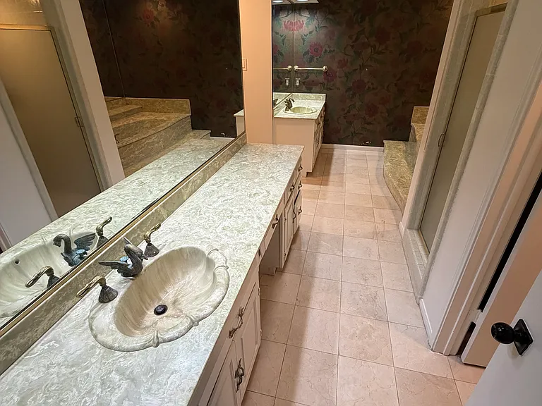 3201 Squireswood Dr — Photo 20