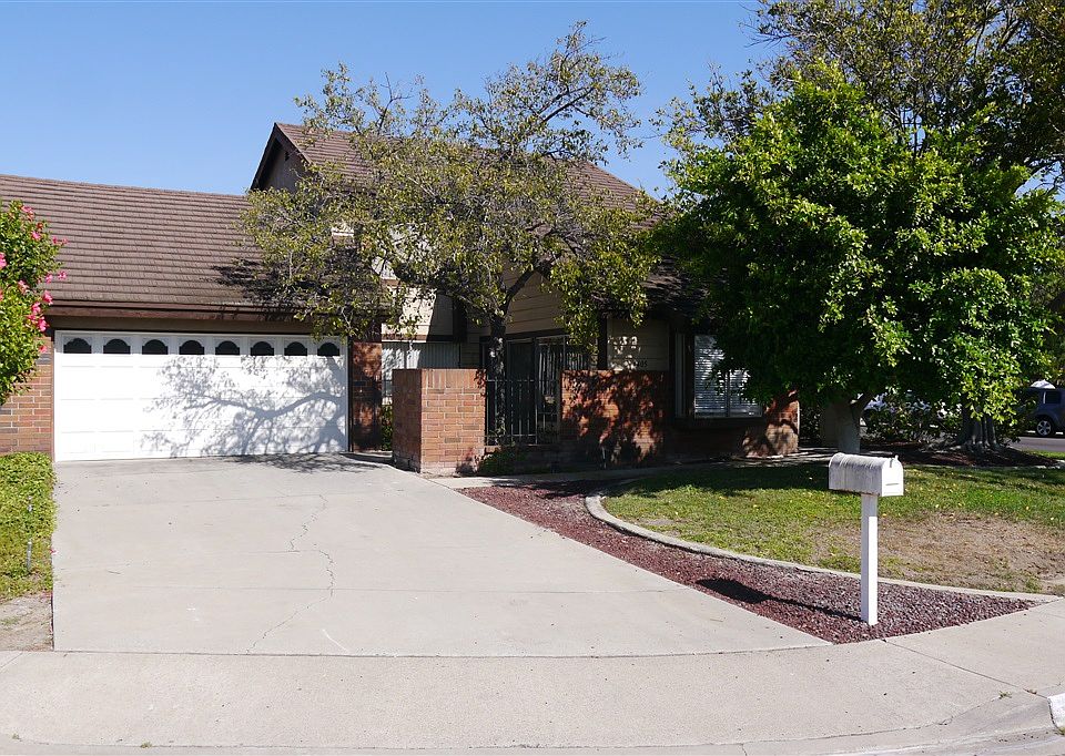 1st image of 4405 Vivaracho Ct