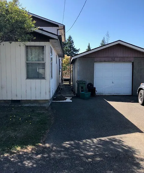 1510 Thompson Rd — Photo 4