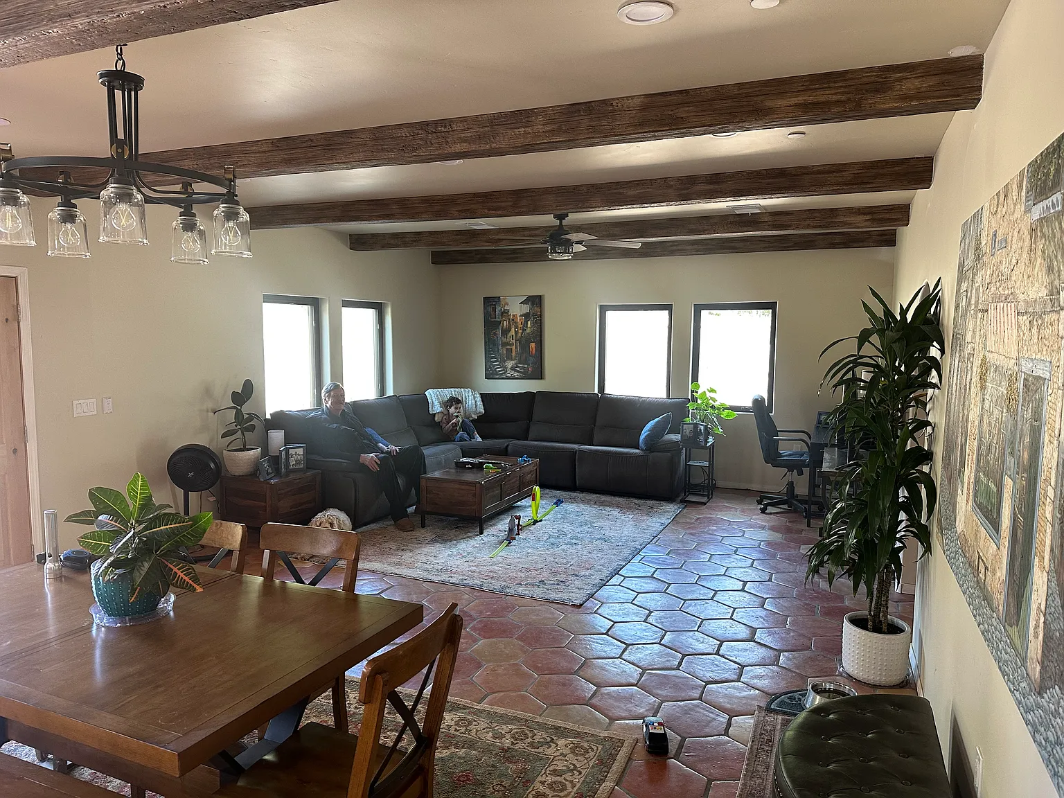 2 bed, 2.5 bath, 1600 sqft, $699 — Photo 3