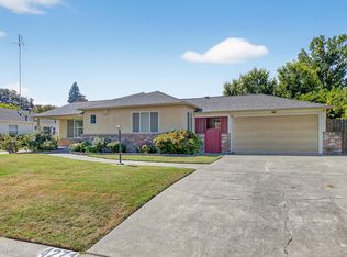 4271 Warren Ave, Sacramento, CA 95822