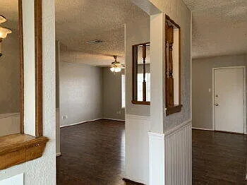 3 bed, 2.0 bath, 1270 sqft, $1,250 — Photo 3