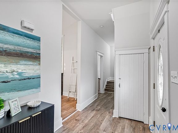 3rd image of 6632 Johnston St