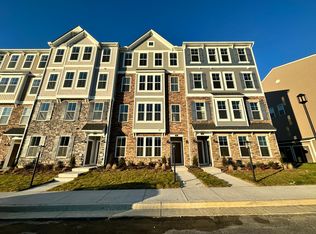 721 McCormick Farm Dr UNIT B, Glen Allen, VA 23060