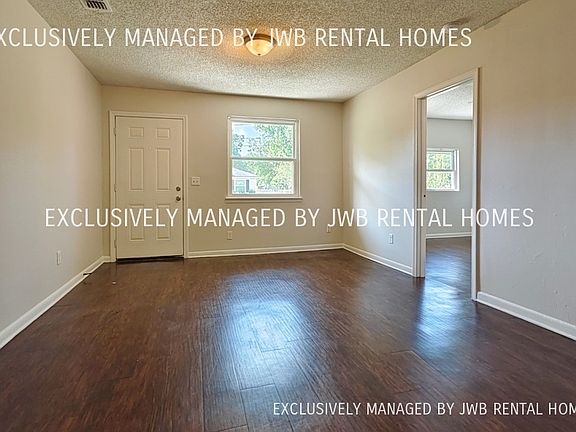 2nd image of 7105 Matthew St